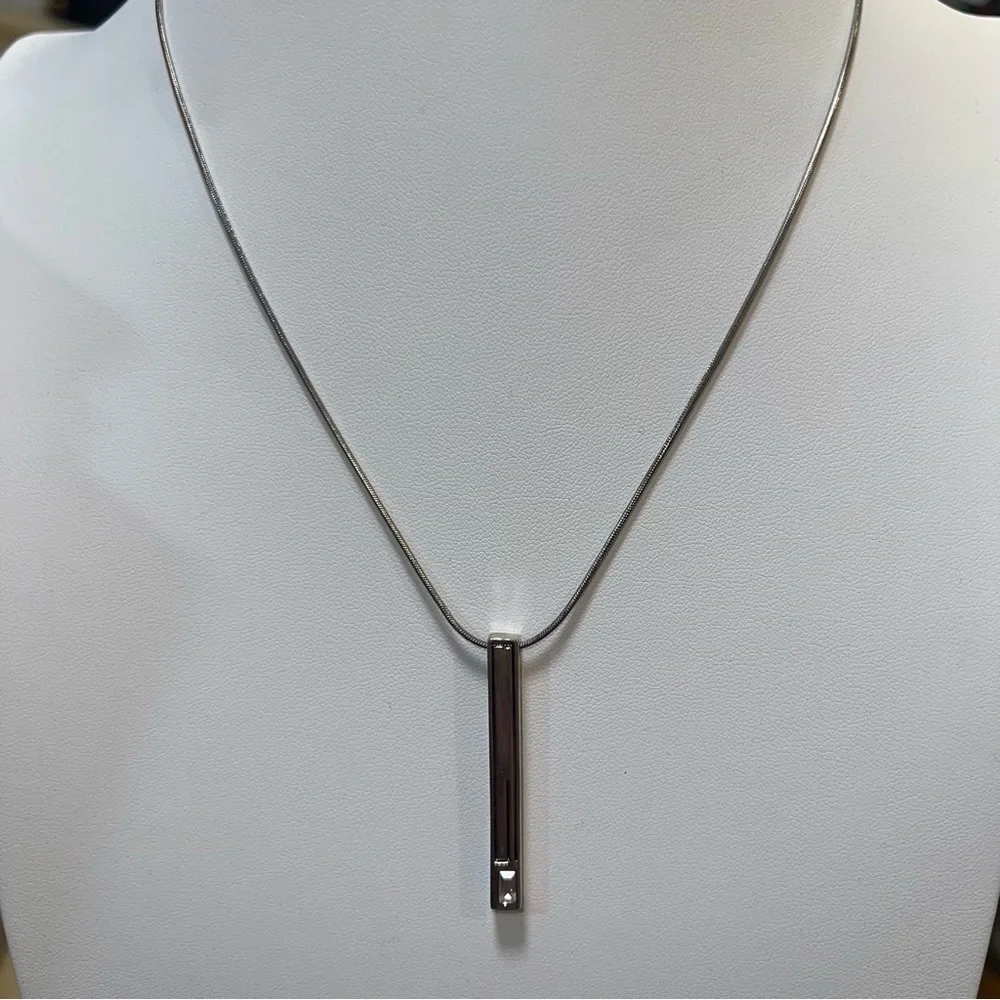 Givenchy Silver Pendant Necklace - Picture 1 of 1